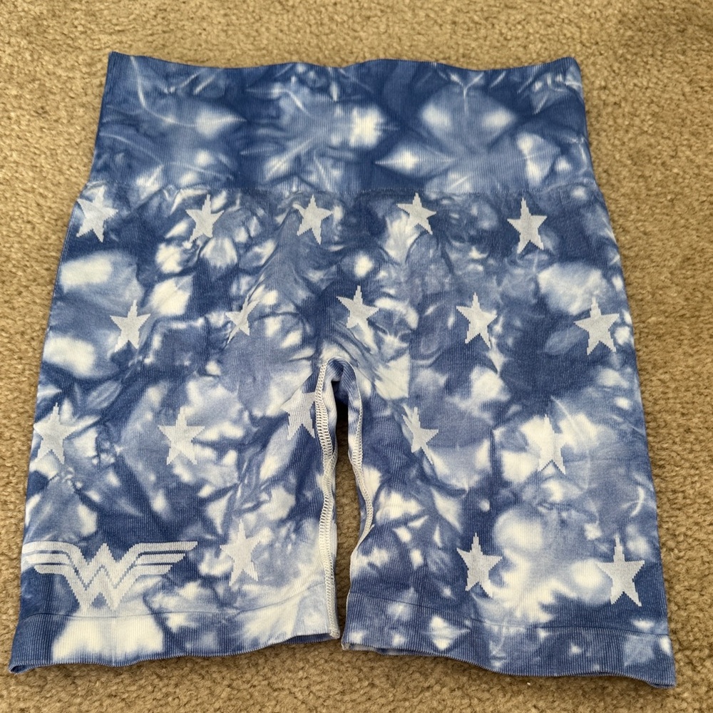 Wonder Woman Blue Tie-Dye Star Pattern Shorts